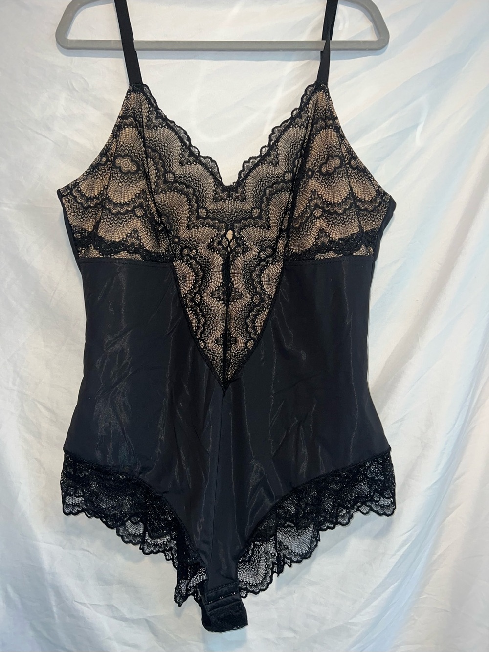 Black Lace Trim Bodysuit Shapewear for Women